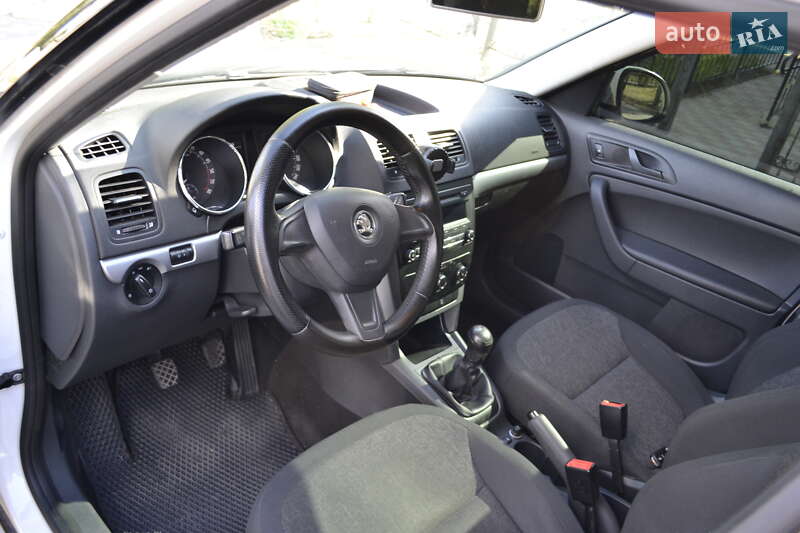 Внедорожник / Кроссовер Skoda Yeti 2014 в Изюме фото 14 Внедорожник / Кроссовер Skoda Yeti 2014 в Изюме