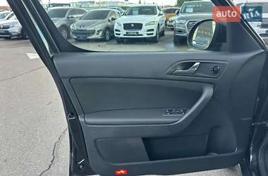Позашляховик / Кросовер Skoda Yeti 2009 в 