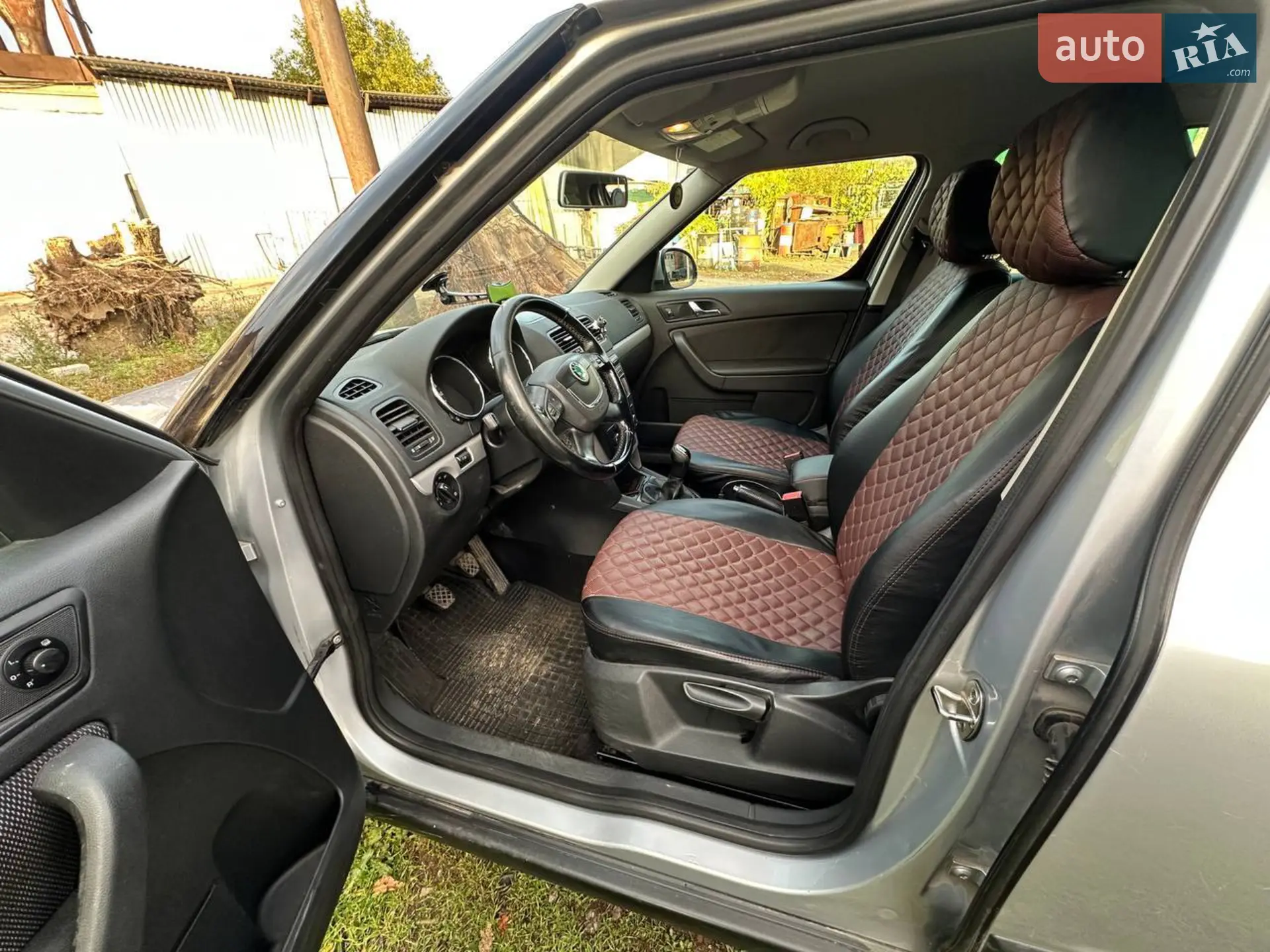 2011 Skoda Yeti - мініатюра 8