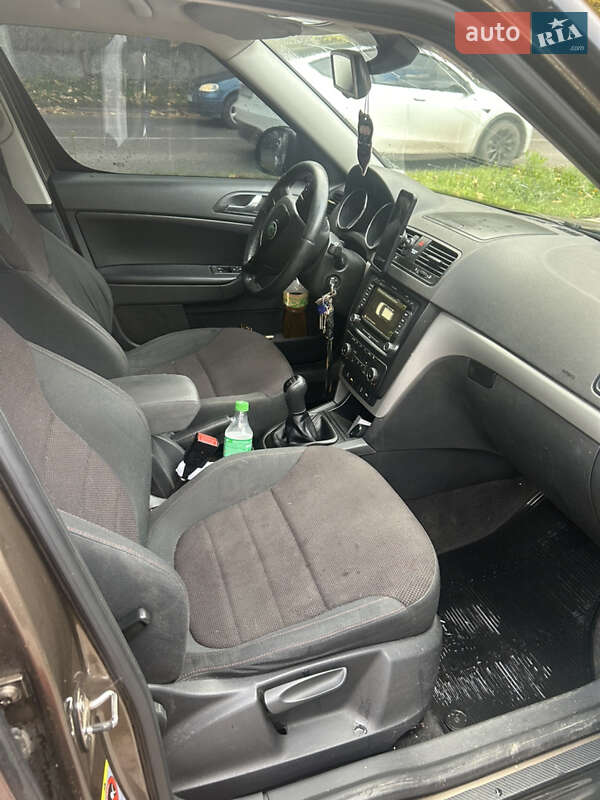 Позашляховик / Кросовер Skoda Yeti 2011 в Львові