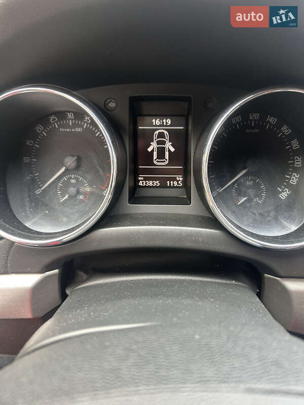 Позашляховик / Кросовер Skoda Yeti 2011 в Львові