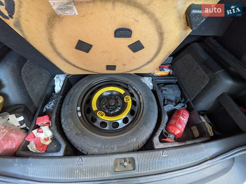 Позашляховик / Кросовер Skoda Yeti 2009 в Києві