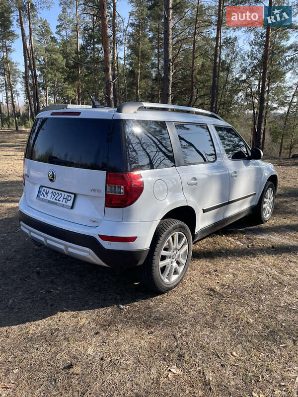 Внедорожник / Кроссовер Skoda Yeti 2014 в Киеве