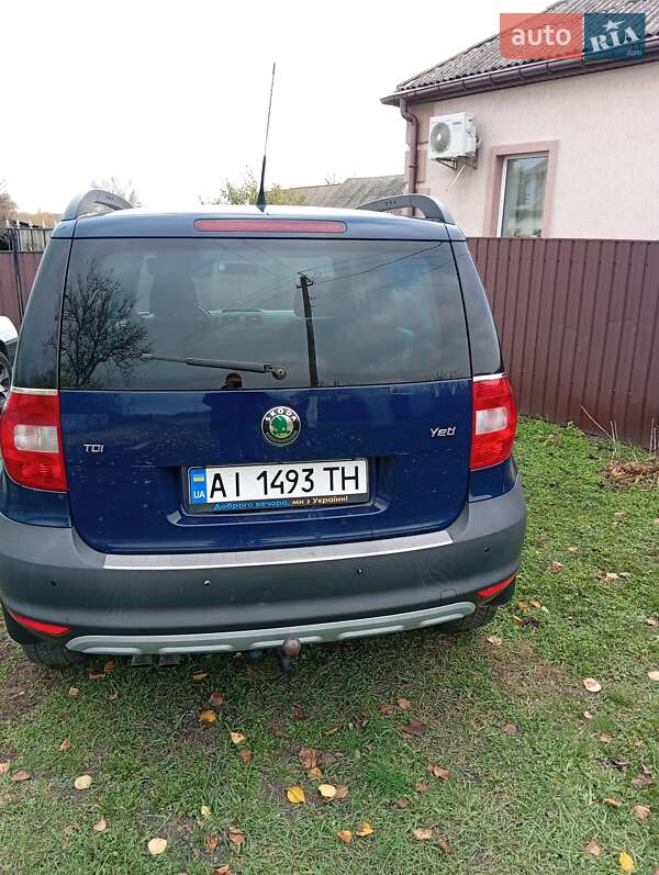 Внедорожник / Кроссовер Skoda Yeti 2010 в Гребенке
