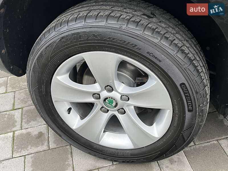 Внедорожник / Кроссовер Skoda Yeti 2012 в Луцке фото 25 Внедорожник / Кроссовер Skoda Yeti 2012 в Луцке