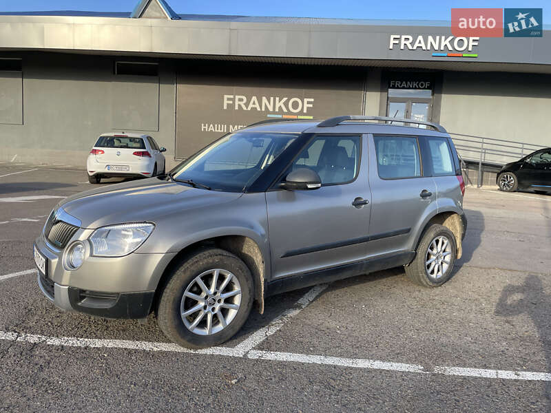 Позашляховик / Кросовер Skoda Yeti 2010 в Львові