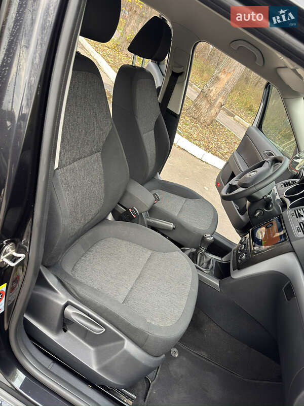 Позашляховик / Кросовер Skoda Yeti 2014 в Сумах фото 39 Позашляховик / Кросовер Skoda Yeti 2014 в Сумах