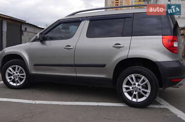 Позашляховик / Кросовер Skoda Yeti 2011 в Києві