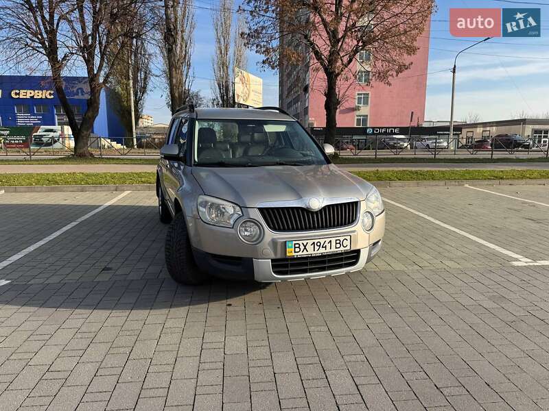 Внедорожник / Кроссовер Skoda Yeti 2009 в Хмельницком