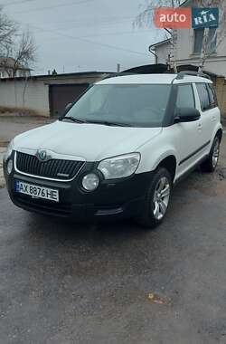 Позашляховик / Кросовер Skoda Yeti 2012 в Харкові