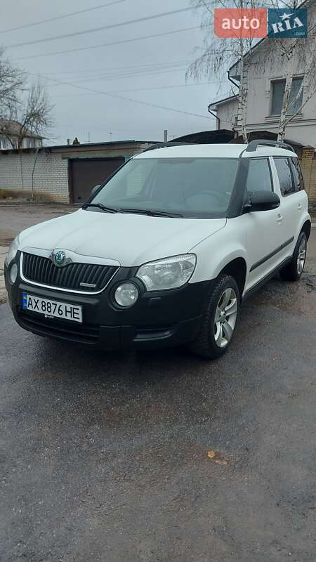 Внедорожник / Кроссовер Skoda Yeti 2012 в Харькове