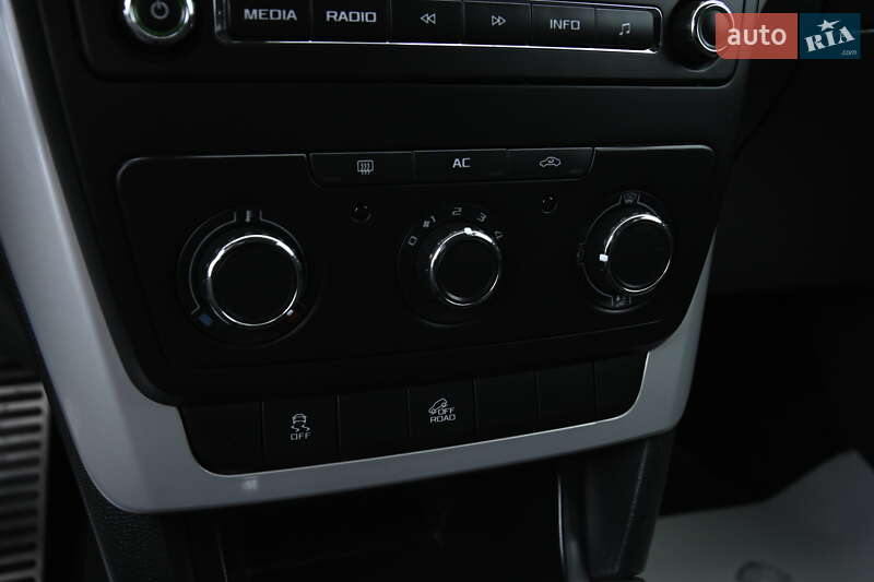 Внедорожник / Кроссовер Skoda Yeti 2010 в Бердичеве фото 28 Внедорожник / Кроссовер Skoda Yeti 2010 в Бердичеве