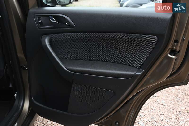 Внедорожник / Кроссовер Skoda Yeti 2010 в Бердичеве фото 39 Внедорожник / Кроссовер Skoda Yeti 2010 в Бердичеве