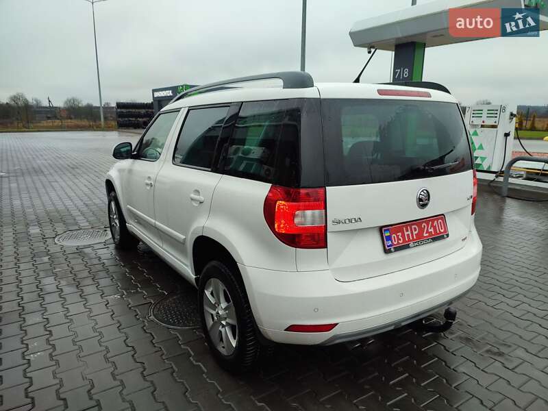 Внедорожник / Кроссовер Skoda Yeti 2014 в Луцке