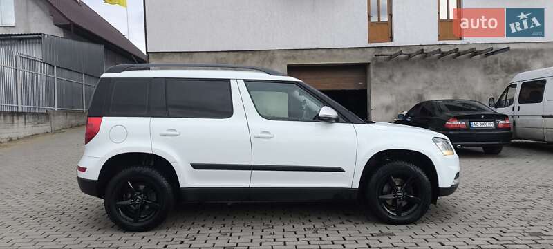 Позашляховик / Кросовер Skoda Yeti 2014 в Мукачевому