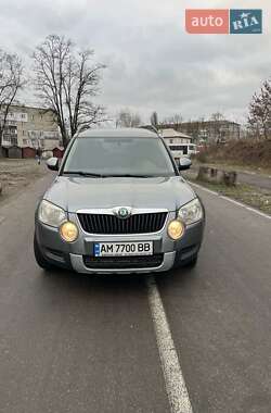 Внедорожник / Кроссовер Skoda Yeti 2009 в Малине