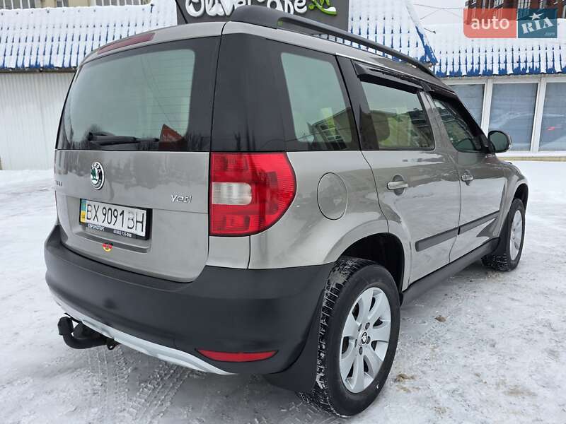 Позашляховик / Кросовер Skoda Yeti 2012 в Хмельницькому
