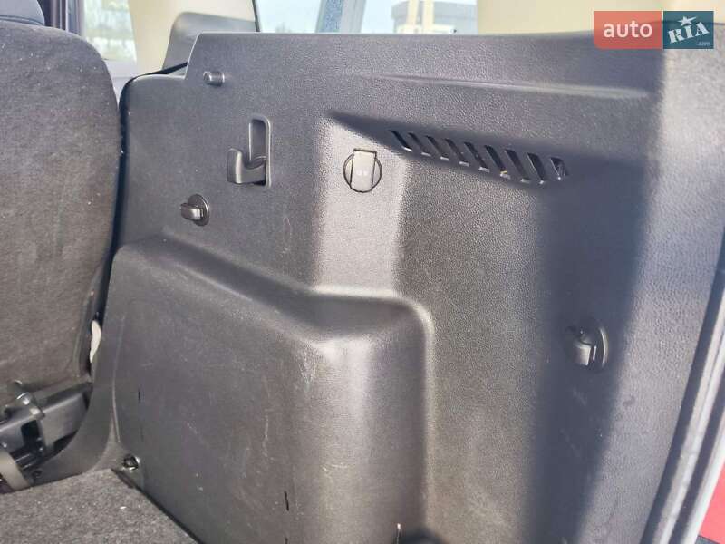 Внедорожник / Кроссовер Skoda Yeti 2014 в Львове