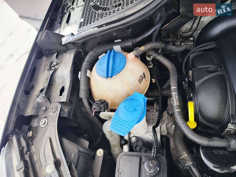 Внедорожник / Кроссовер Skoda Yeti 2014 в Львове