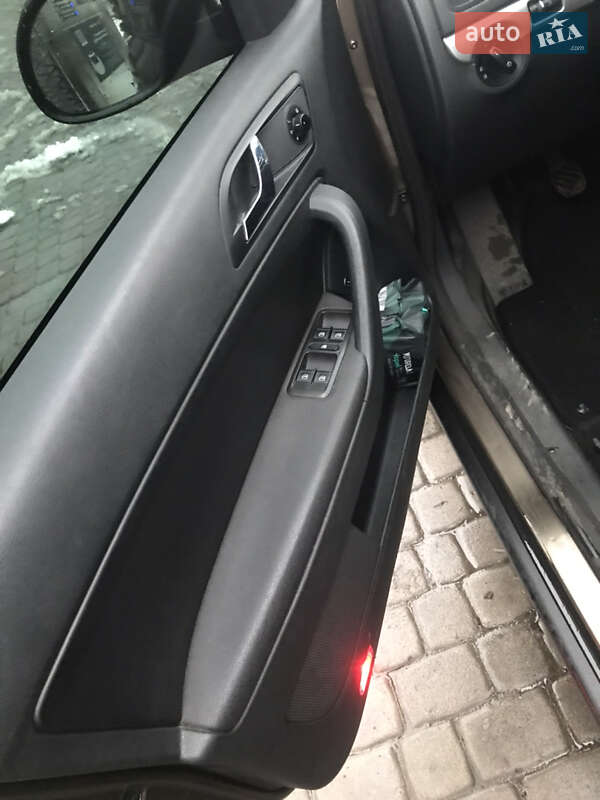 Внедорожник / Кроссовер Skoda Yeti 2010 в Львове фото 19 Внедорожник / Кроссовер Skoda Yeti 2010 в Львове