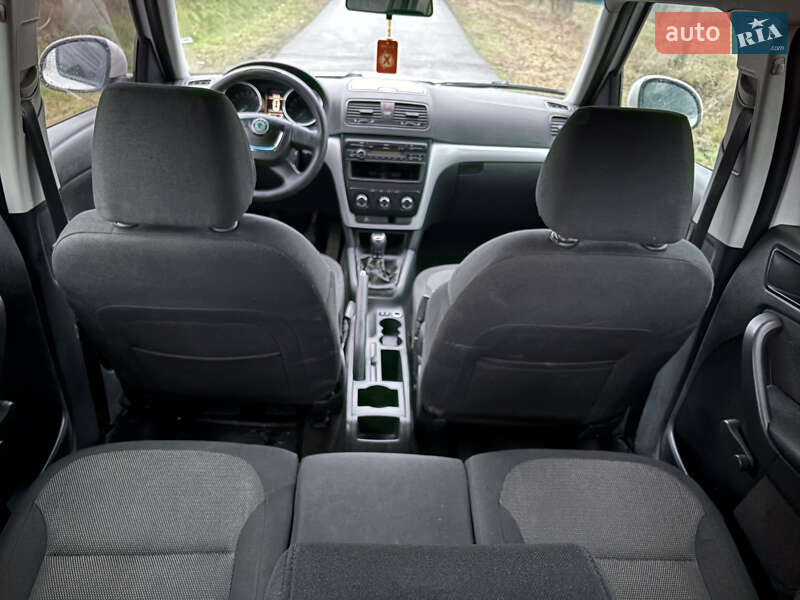 Внедорожник / Кроссовер Skoda Yeti 2013 в Иршаве