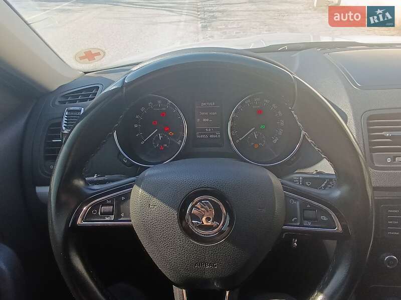 Внедорожник / Кроссовер Skoda Yeti 2016 в Хусте