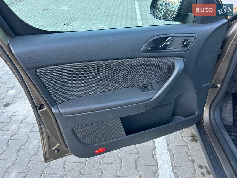 Внедорожник / Кроссовер Skoda Yeti 2012 в Киеве