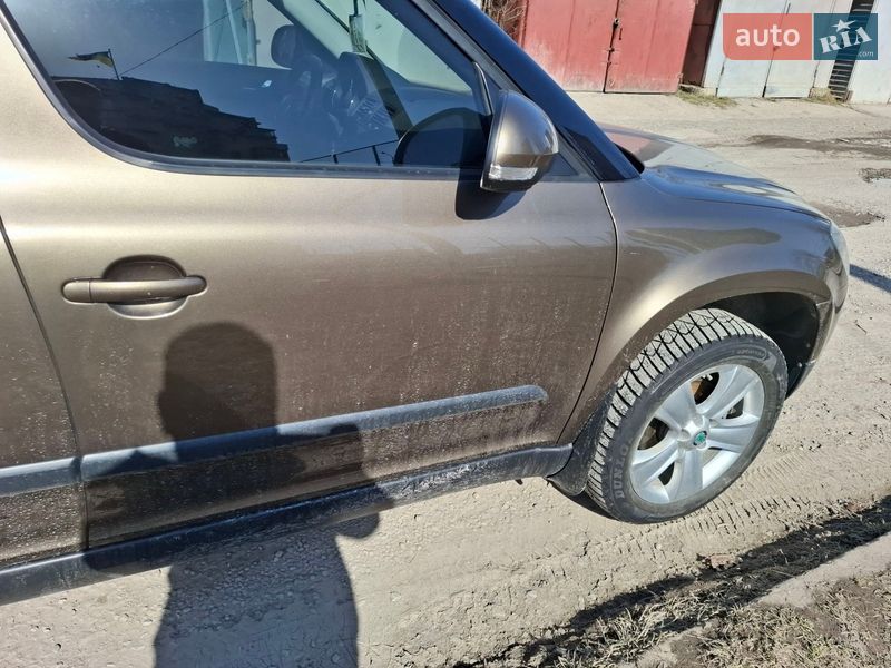 Внедорожник / Кроссовер Skoda Yeti 2012 в Каменец-Подольском