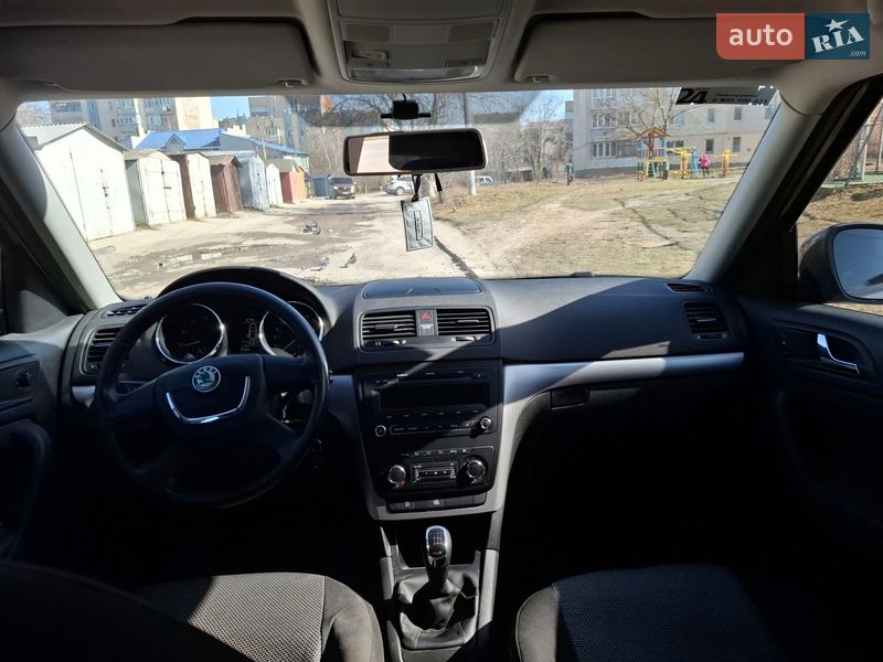 Внедорожник / Кроссовер Skoda Yeti 2012 в Каменец-Подольском