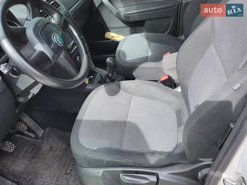 Позашляховик / Кросовер Skoda Yeti 2012 в Києві