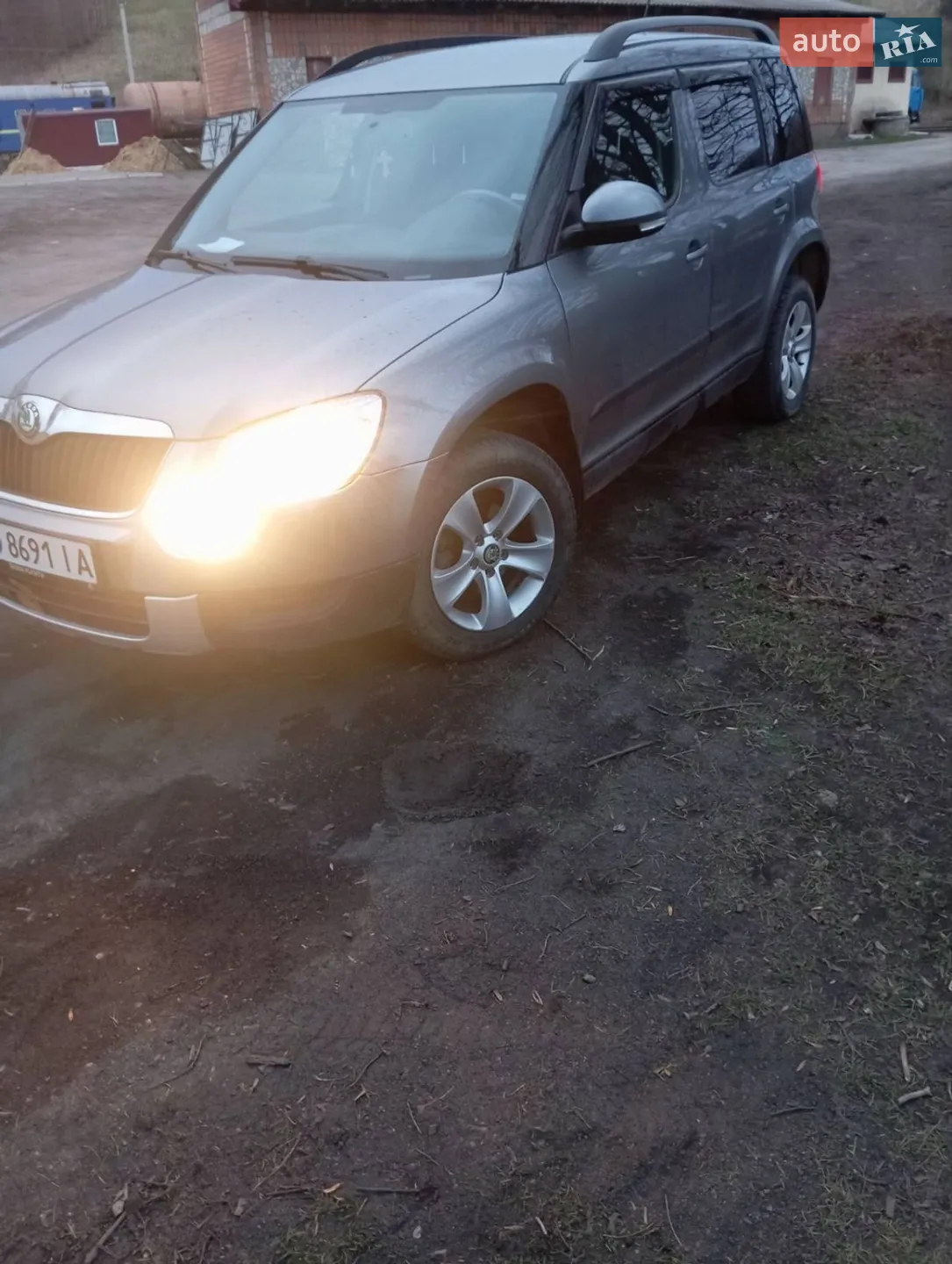 2012 Skoda Yeti - мініатюра 2