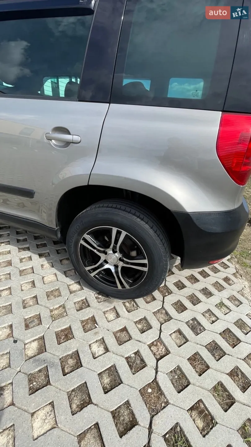 2011 Skoda Yeti - мініатюра 31