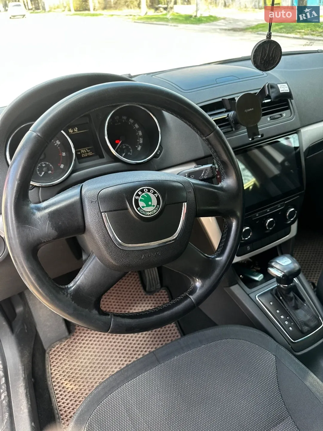 2012 Skoda Yeti - мініатюра 8