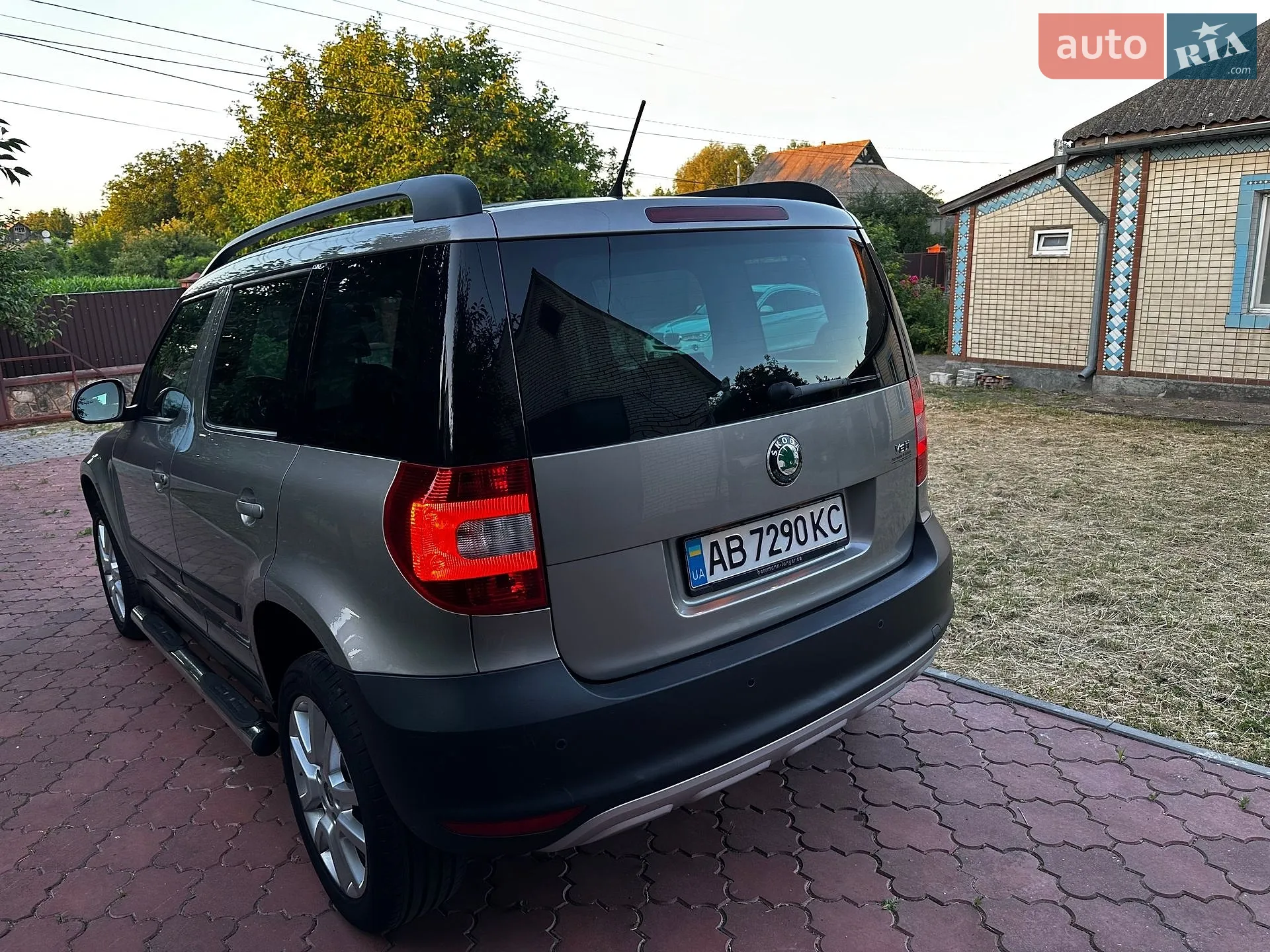 2010 Skoda Yeti - мініатюра 8