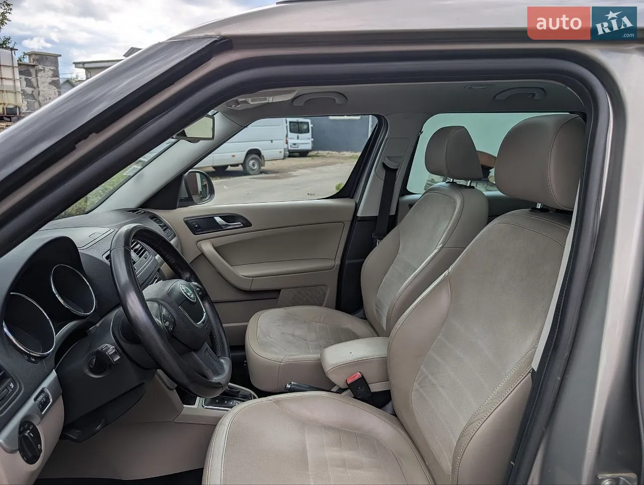 2012 Skoda Yeti - мініатюра 26