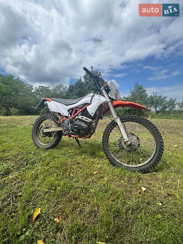 SkyBike CRDX 200 2023