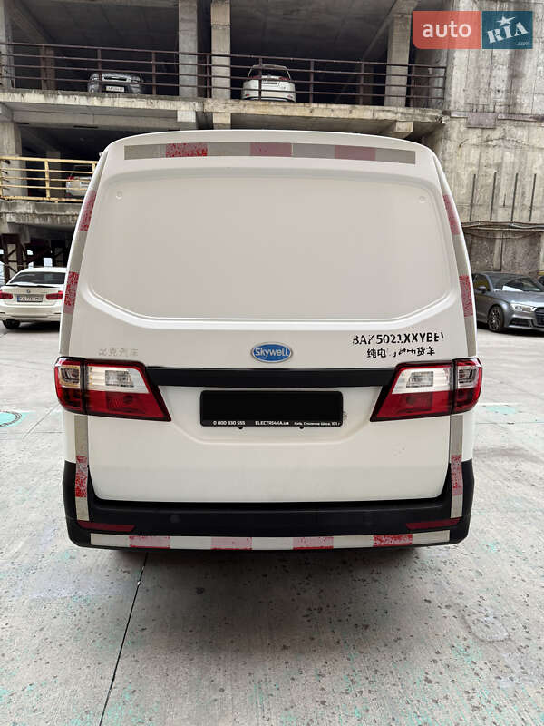 Вантажний фургон Skywell 007 2020 в Києві фото 8 Вантажний фургон Skywell 007 2020 в Києві