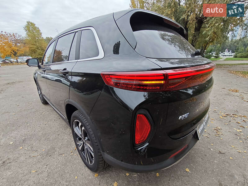 Внедорожник / Кроссовер Skywell ET5 2023 в Киеве фото 6 Внедорожник / Кроссовер Skywell ET5 2023 в Киеве