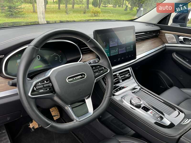 Внедорожник / Кроссовер Skywell ET5 2021 в Коломые