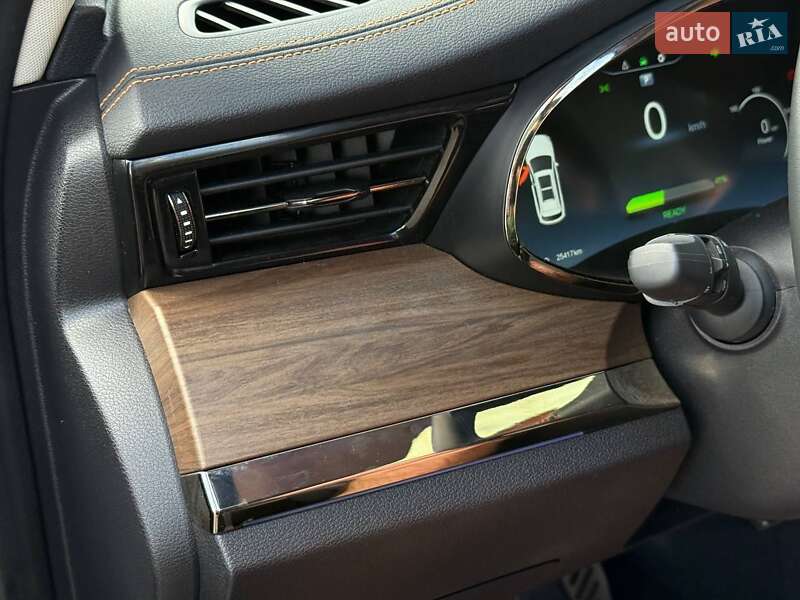 Внедорожник / Кроссовер Skywell ET5 2022 в Кривом Роге фото 21 Внедорожник / Кроссовер Skywell ET5 2022 в Кривом Роге