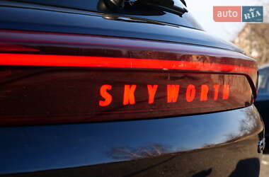 Внедорожник / Кроссовер Skywell EV6 2021 в 