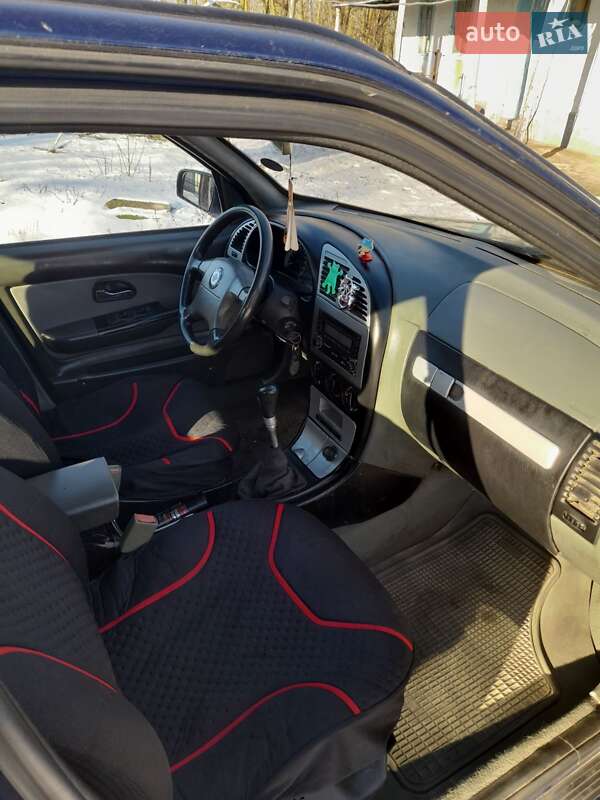 Седан SMA Maple C81 2006 в Балте