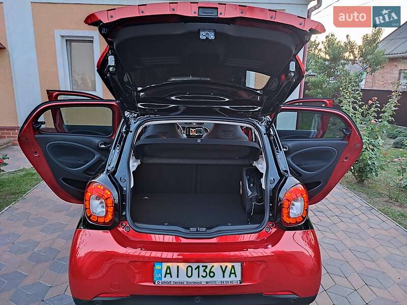 Хетчбек Smart EQ Forfour 2018 в Яготині
