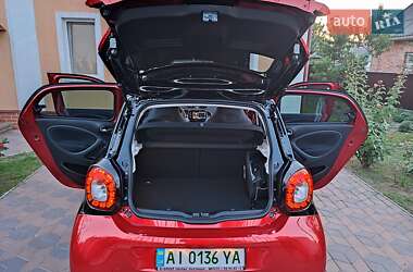 Хэтчбек Smart EQ Forfour 2018 в 