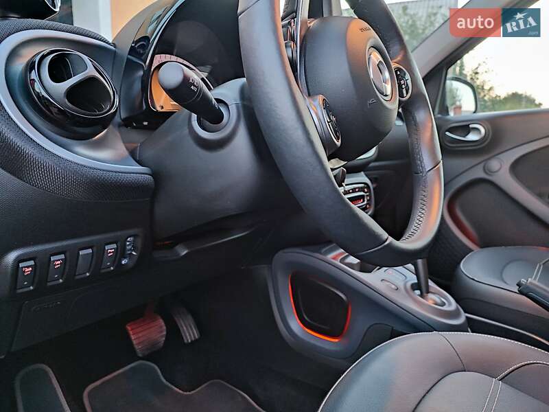 Хетчбек Smart EQ Forfour 2018 в Яготині