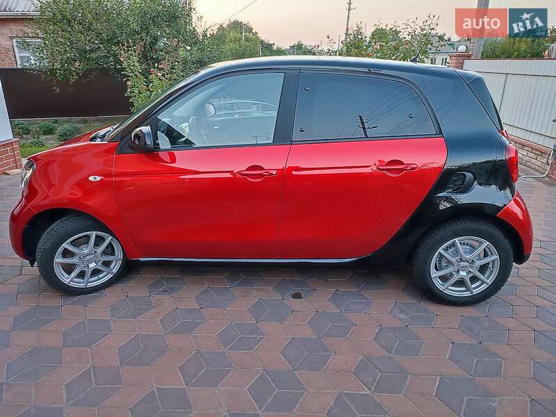 Хетчбек Smart EQ Forfour 2018 в Яготині