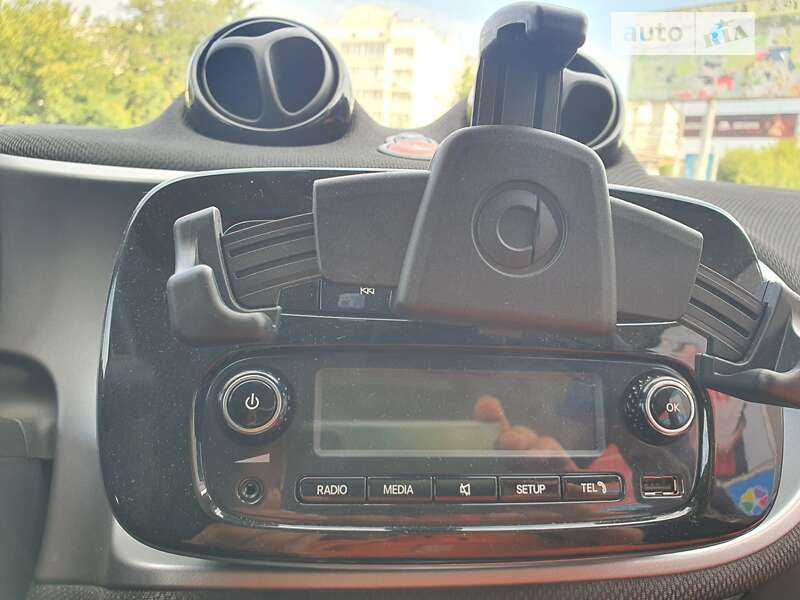 Хэтчбек Smart EQ Forfour 2019 в Киеве