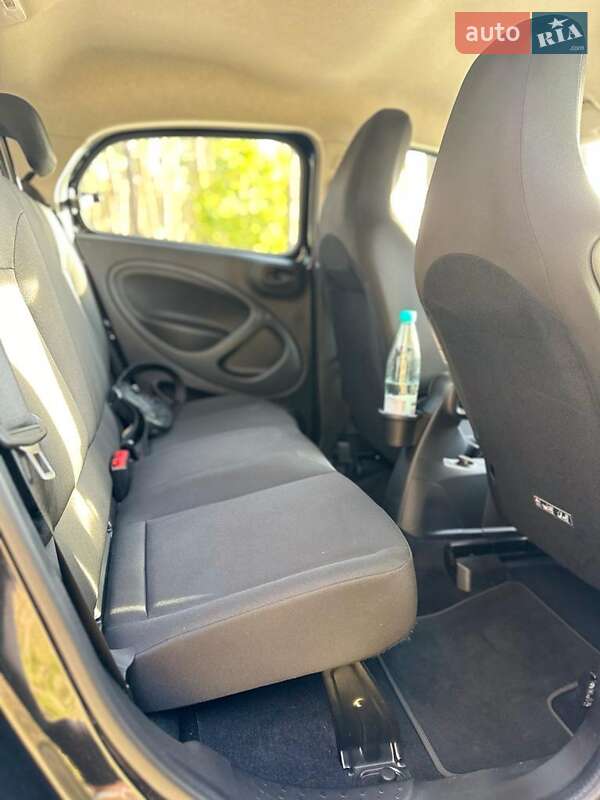Хэтчбек Smart EQ Forfour 2021 в Киеве