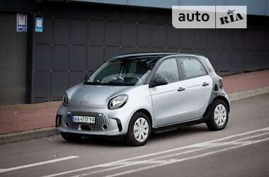 Хэтчбек Smart EQ Forfour 2020 в Киеве