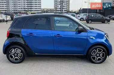 Хэтчбек Smart EQ Forfour 2018 в 